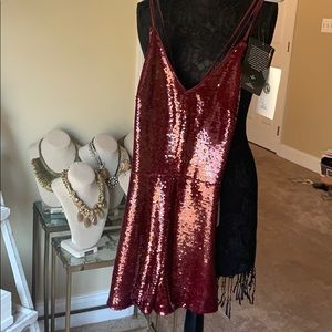 Stunningly sexy short sequins jumper